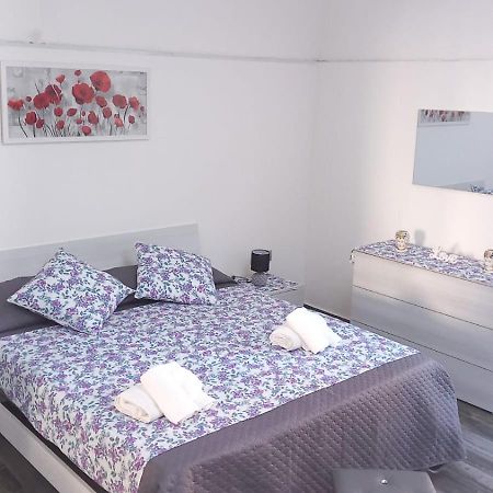 Il Castello Di Patty Apartman Catania Kültér fotó